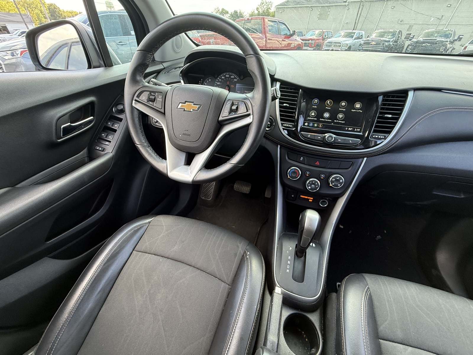 2018 Chevrolet Trax LT photo 3