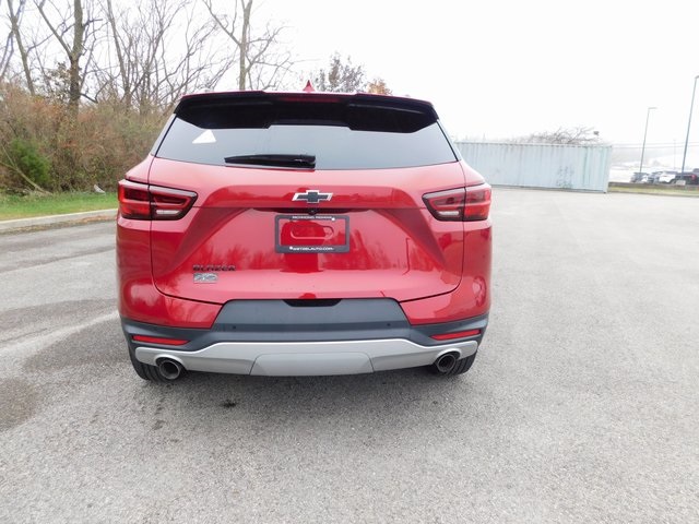 2024 Chevrolet Blazer 2LT photo 3