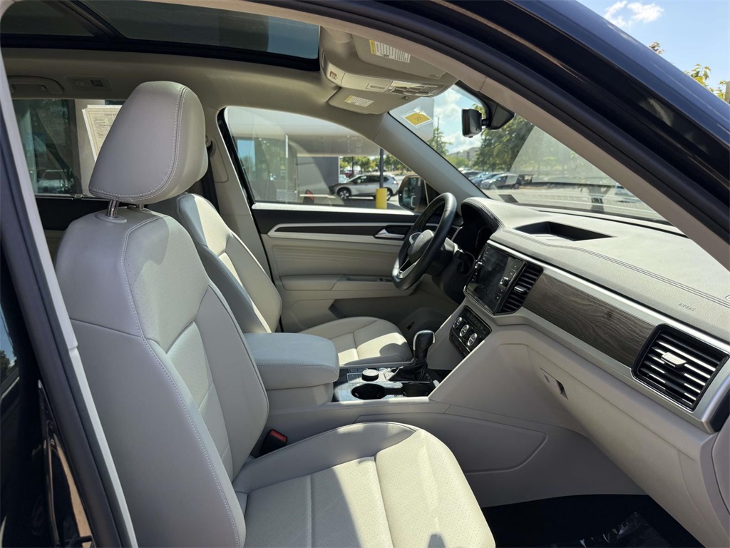 2023 Volkswagen Atlas V6 SE Technology photo 14