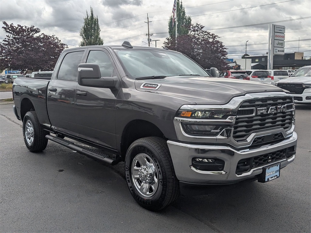 2025 Ram 2500 Tradesman photo 8
