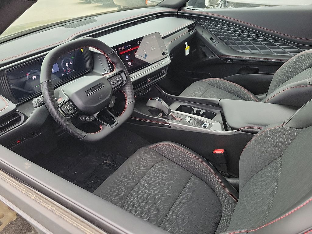 2025 Dodge Charger R/T photo 2