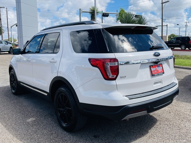 2019 Ford Explorer XLT photo 3