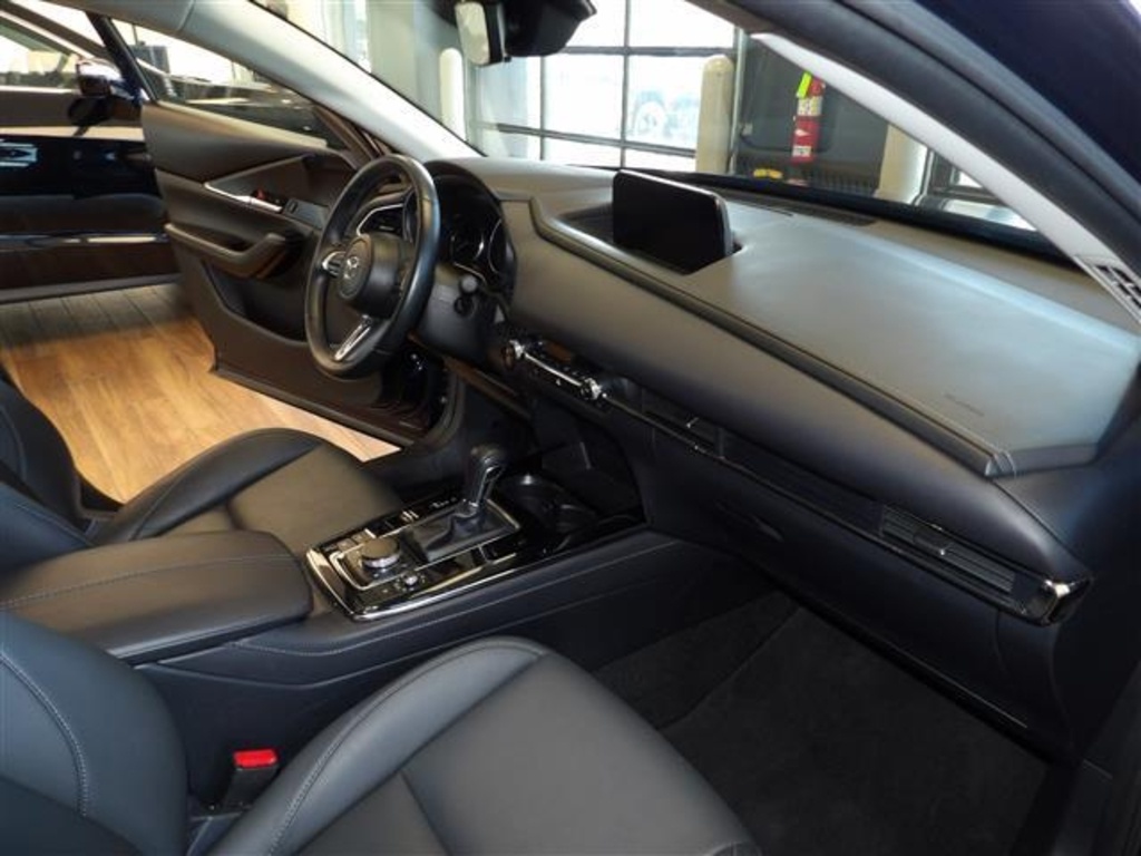 2024 Mazda CX-30 2.5 S Preferred photo 13