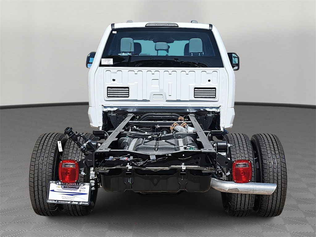 2025 Ford F-350 XL photo 3