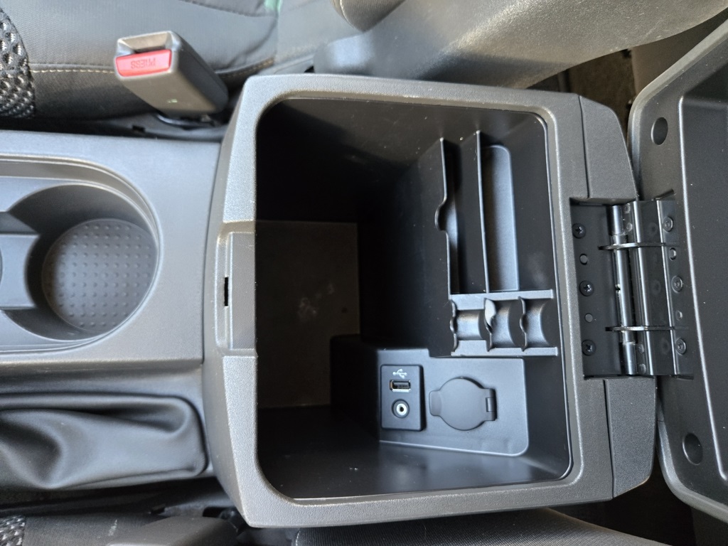 2014 Nissan Xterra PRO-4X photo 23