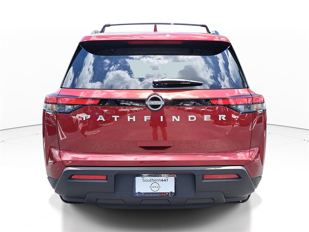 2025 Nissan Pathfinder SV photo 6