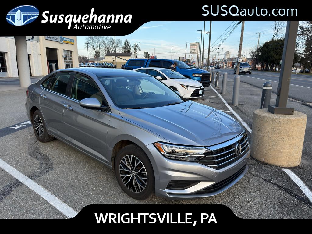 2021 Volkswagen Jetta SE's photo