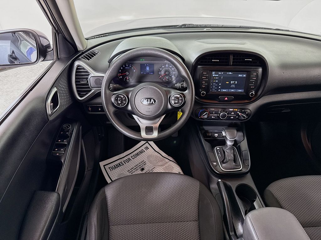 2021 Kia Soul LX photo 19