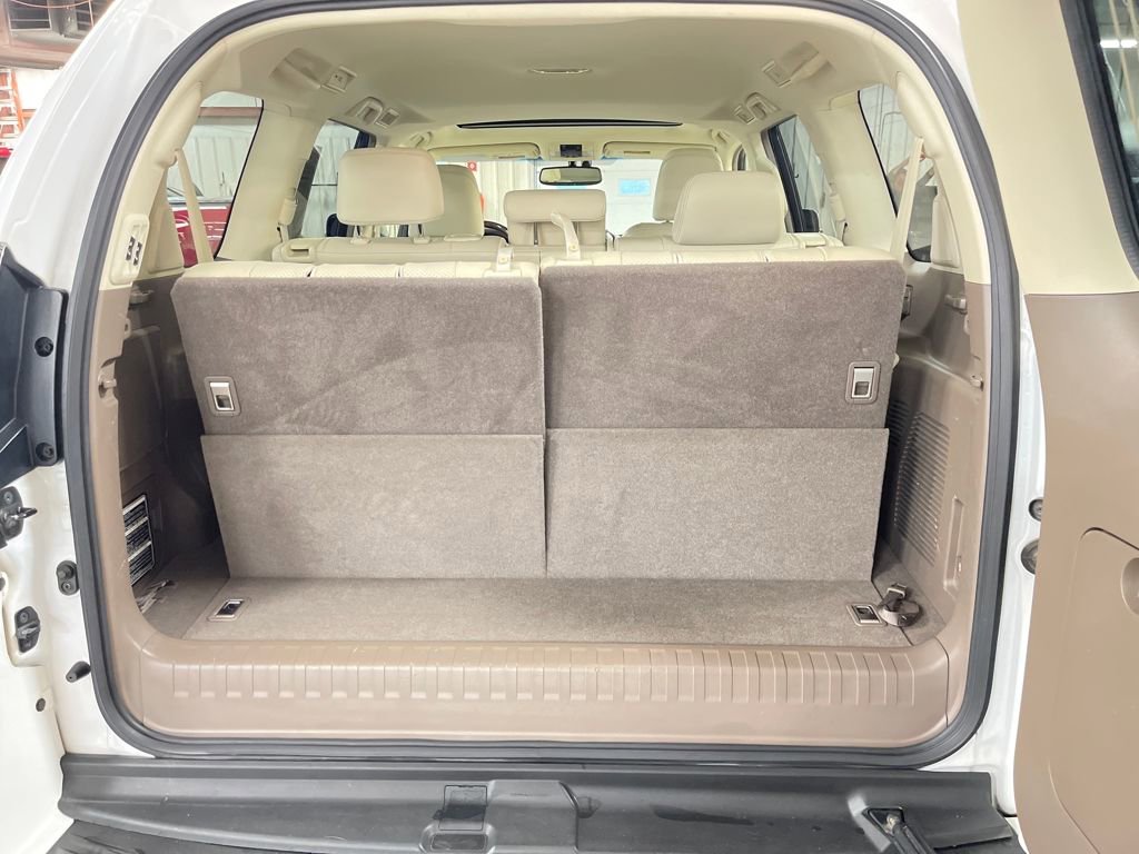 2018 Lexus GX 460 Luxury photo 3