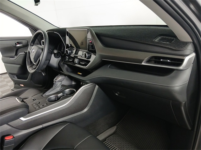 2023 Toyota Highlander Hybrid XLE photo 20