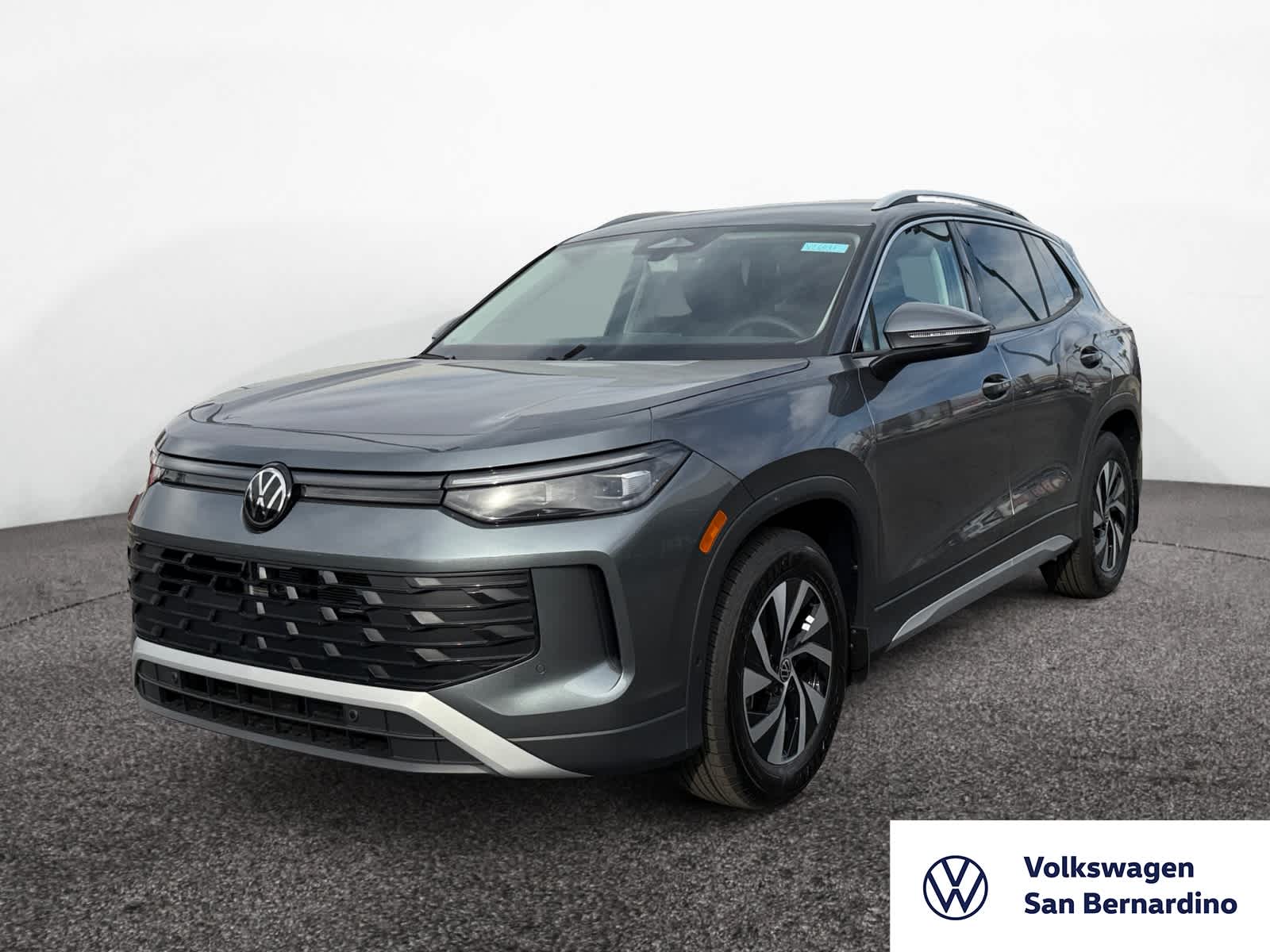 2026 Volkswagen Tiguan S's photo