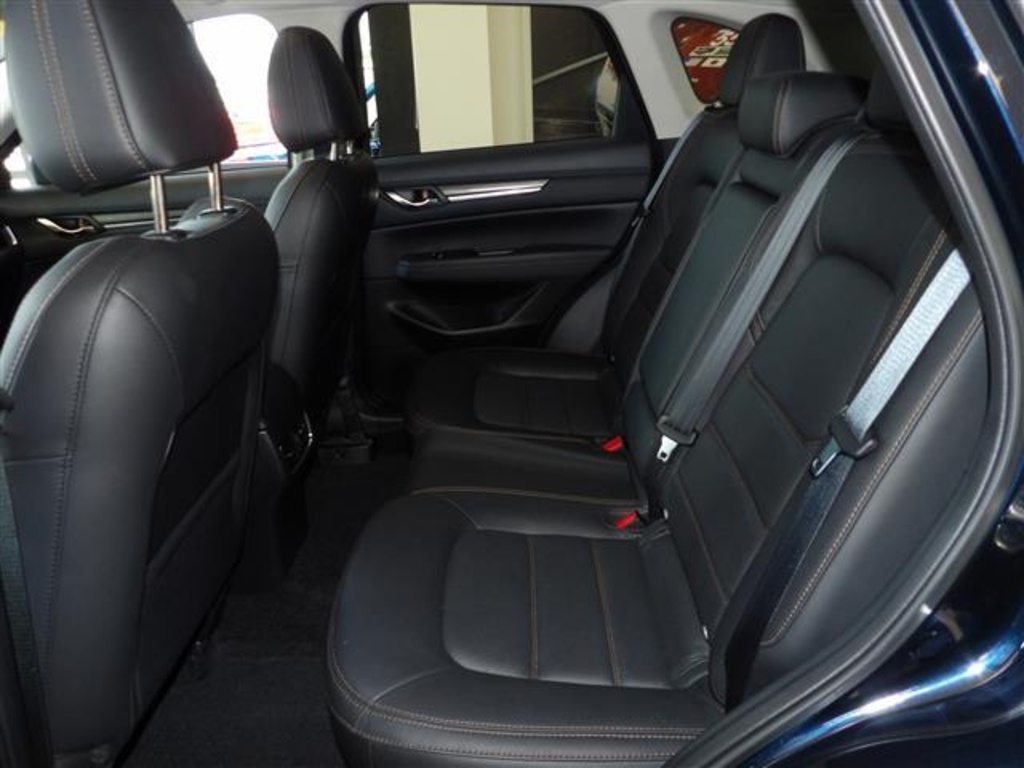 2022 Mazda CX-5 2.5 Premium Plus photo 23