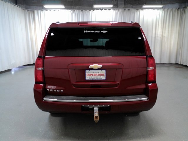2016 Chevrolet Tahoe LTZ photo 3