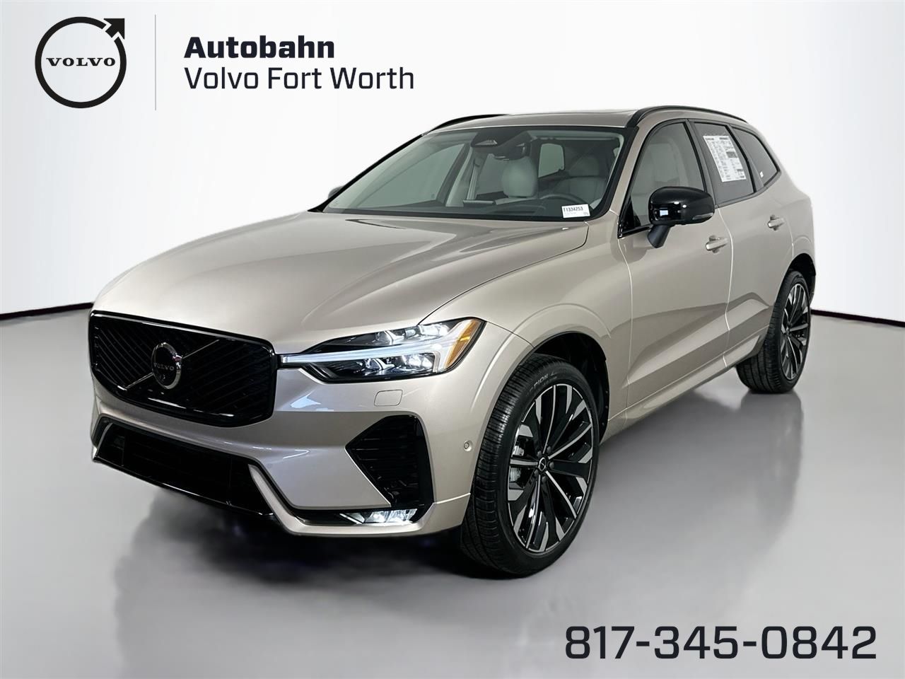2026 Volvo XC60 Ultra's photo
