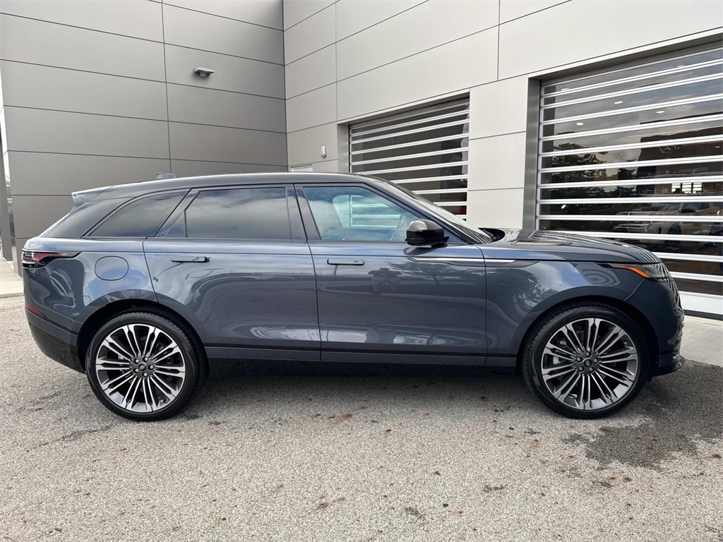 2024 Land Rover Range Rover Velar P400 Dynamic HSE photo 2