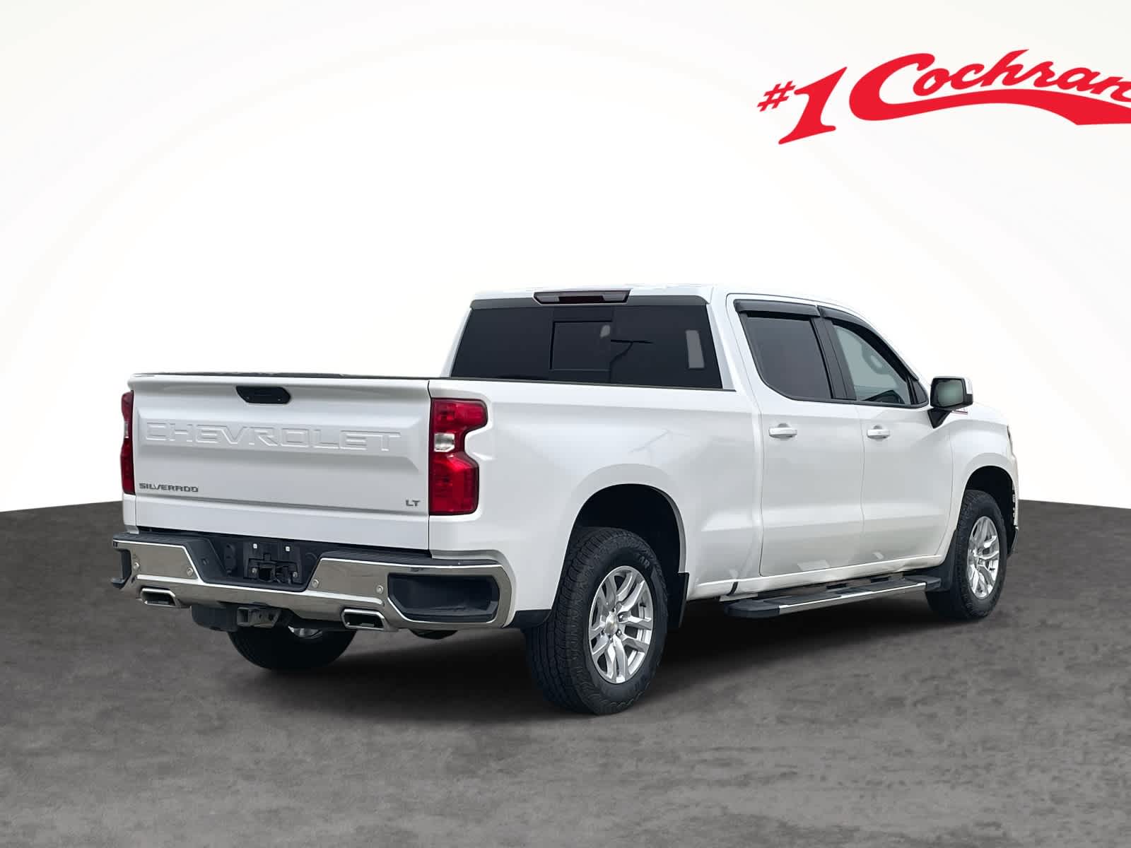 2021 Chevrolet Silverado 1500 LT photo 3