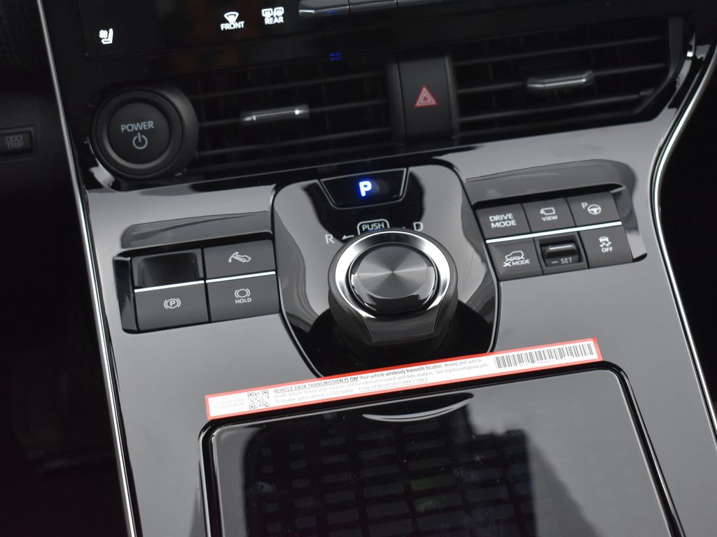 2025 Subaru Solterra Touring photo 19