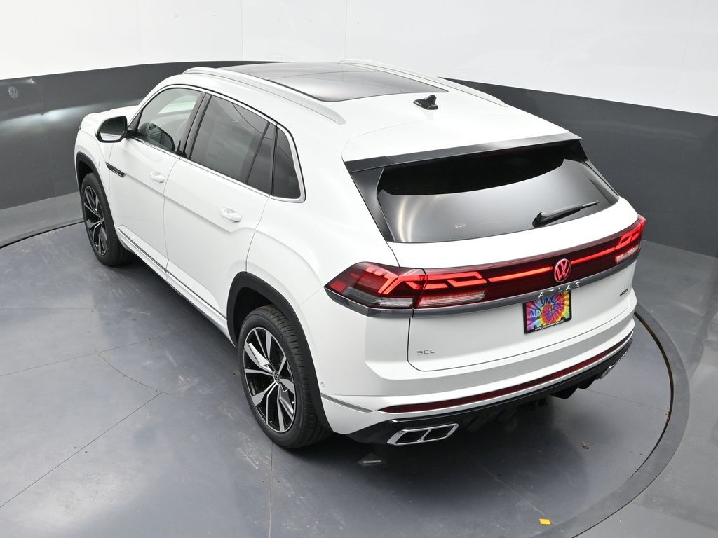 2025 Volkswagen Atlas Cross Sport SEL Premium R-Line photo 14