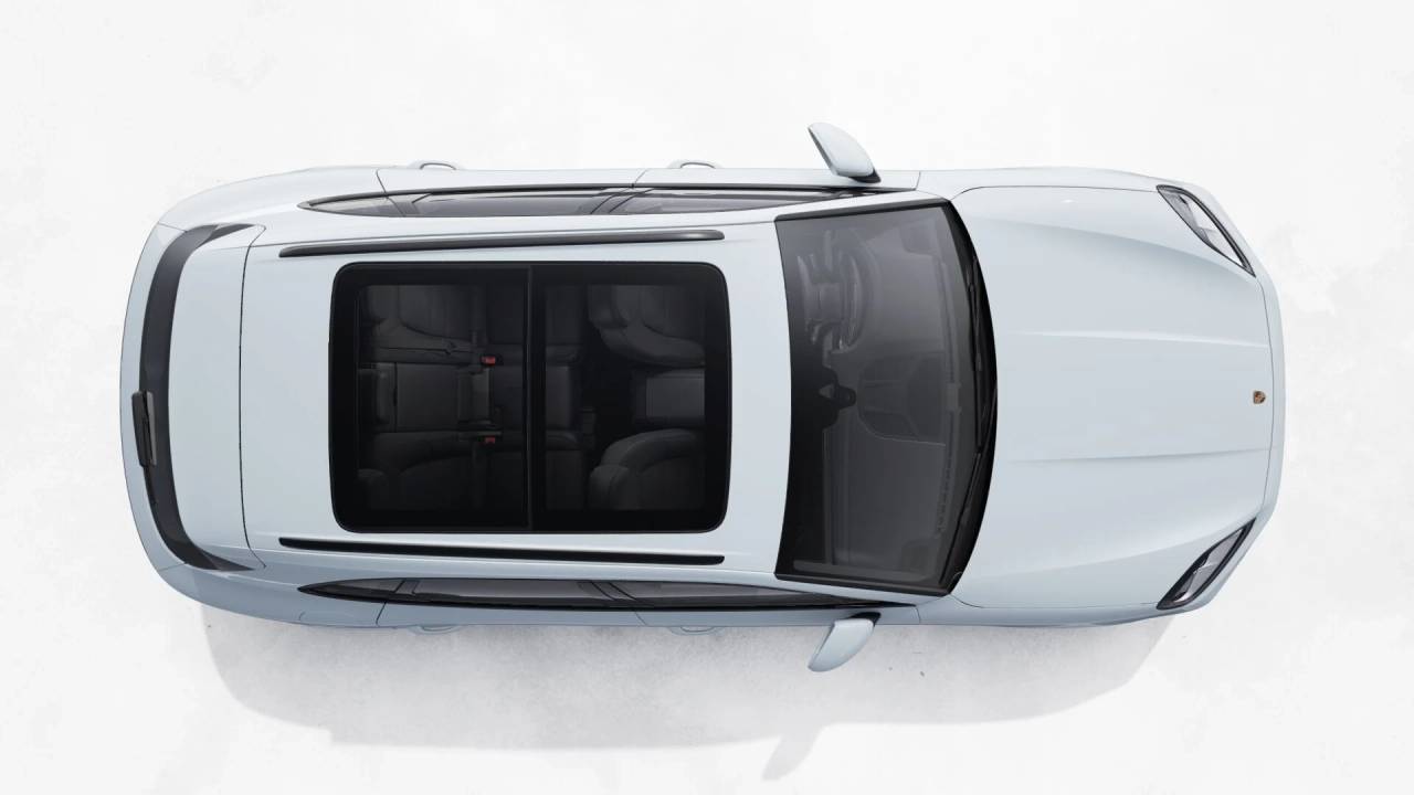 2026 Porsche Cayenne photo 4