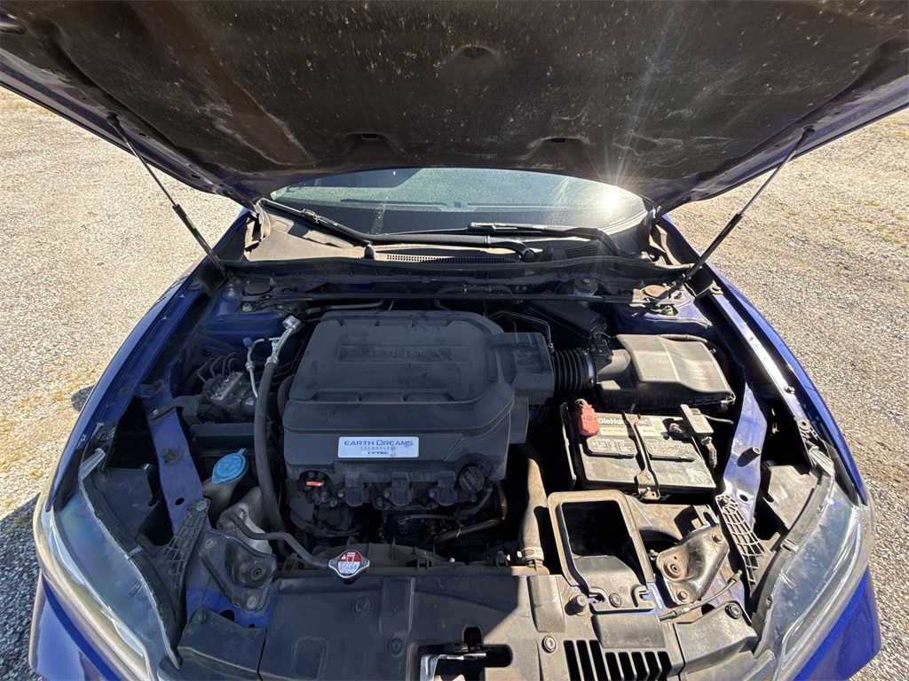 2017 Honda Accord EX-L V6 photo 18