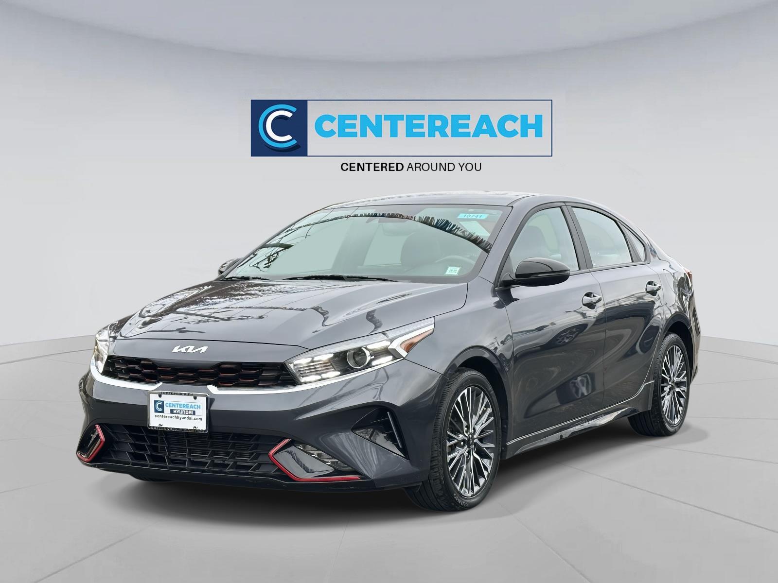 2023 Kia Forte GT-Line's photo