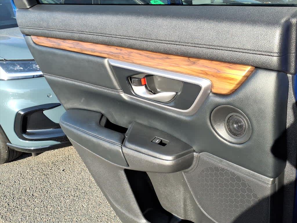 2021 Honda CR-V Touring photo 9