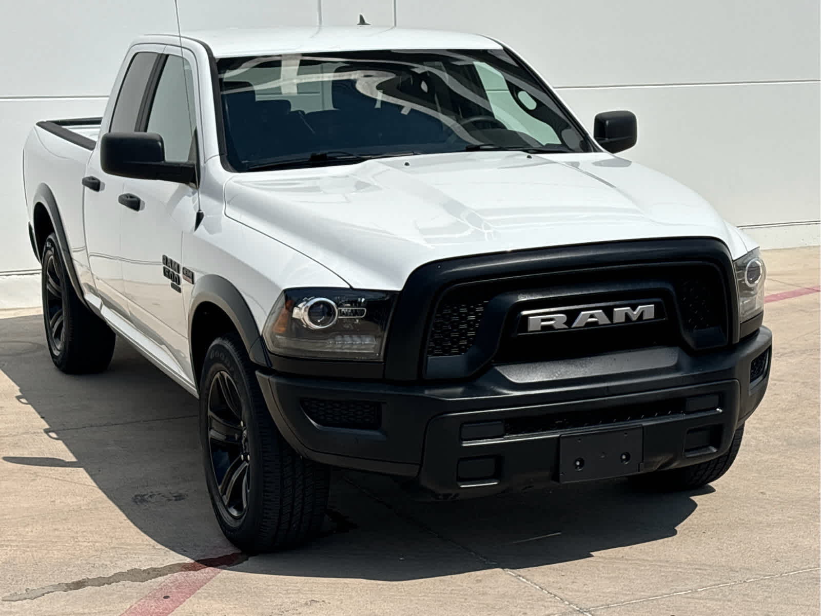 2022 Ram 1500 Classic Warlock photo 3