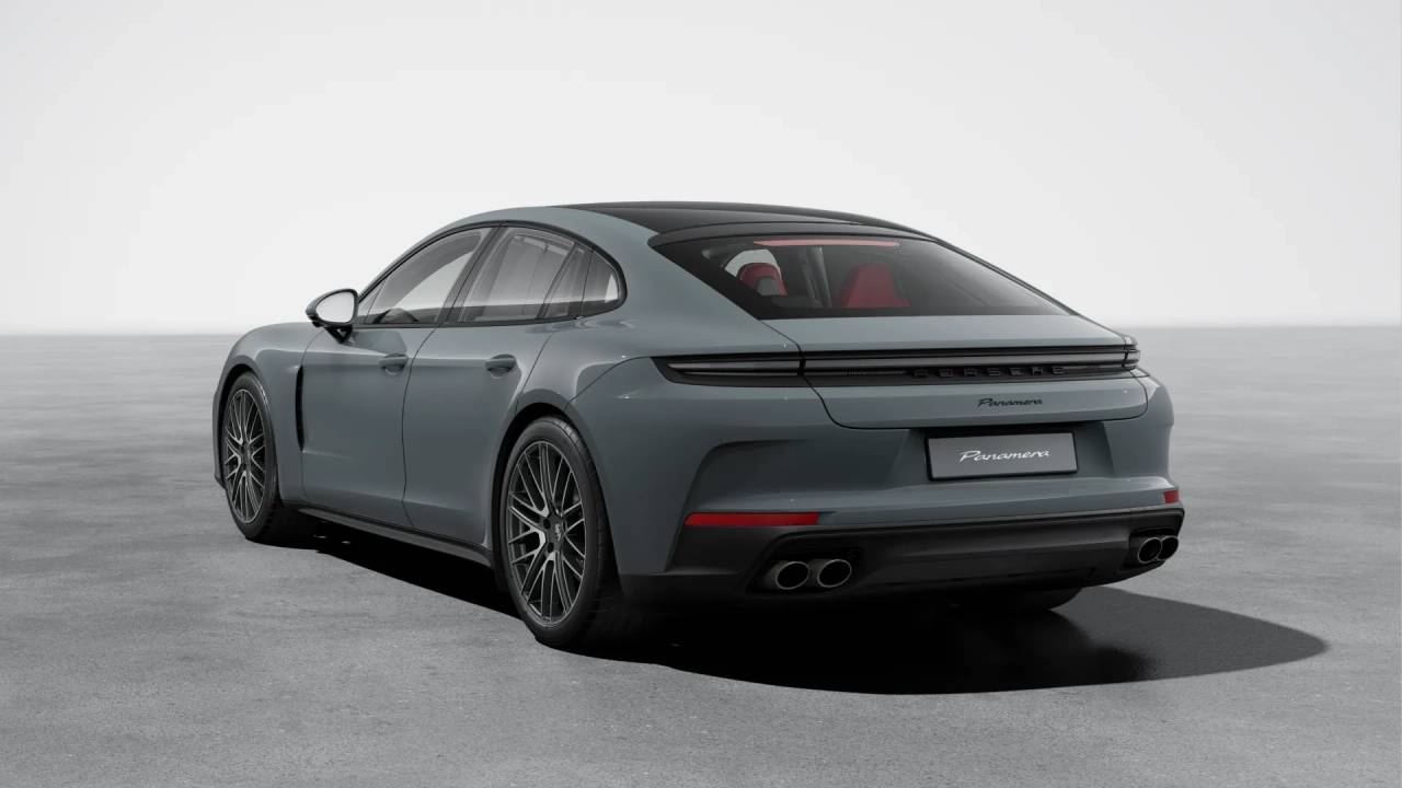 2026 Porsche Panamera 4 photo 3