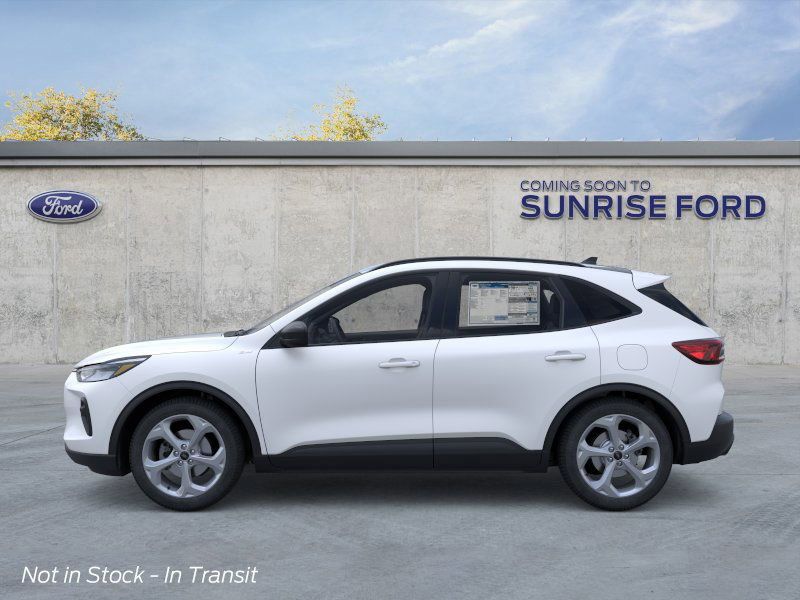 2026 Ford Escape ST-Line photo 3