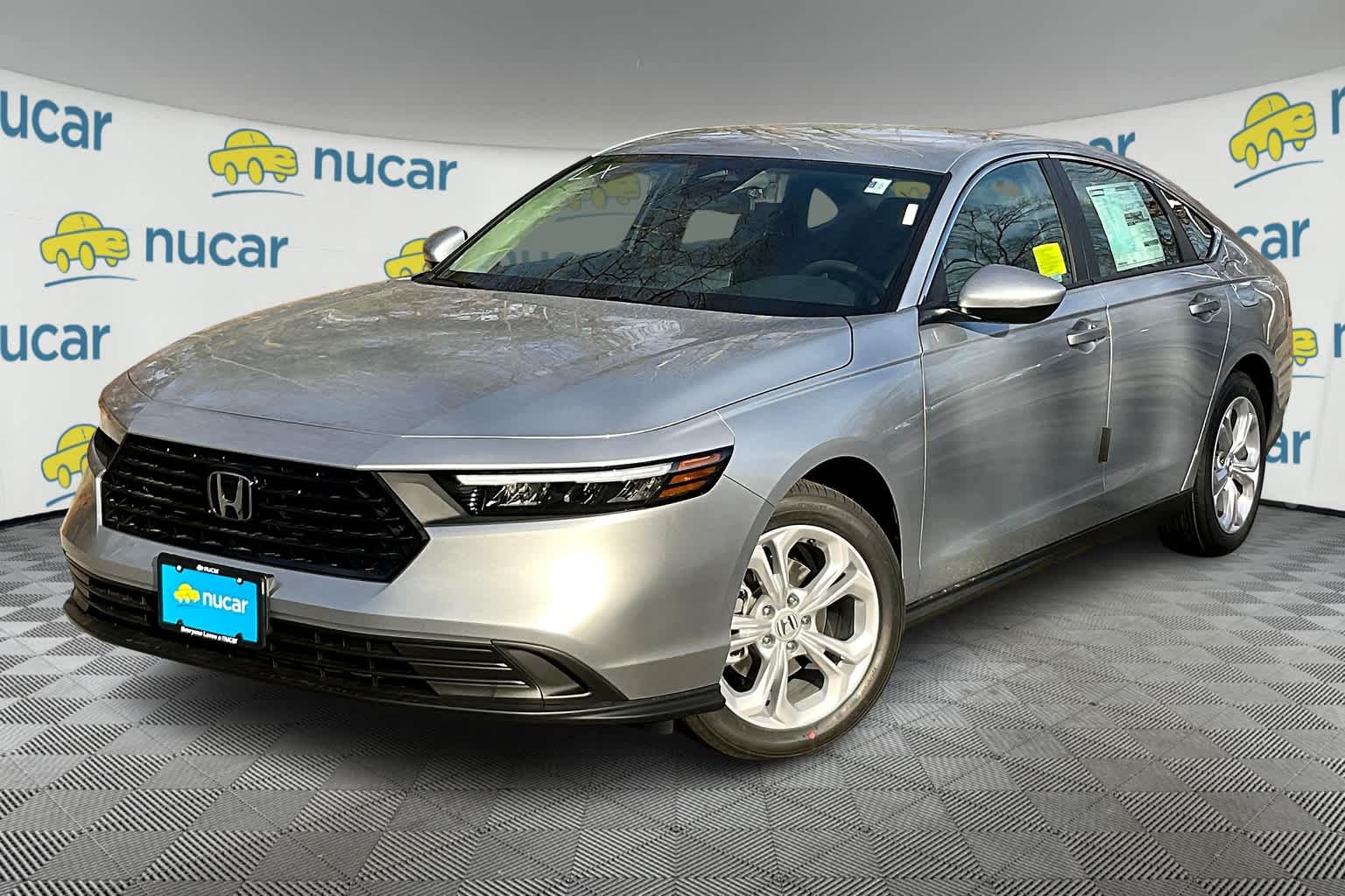 2025 Honda Accord LX photo 3