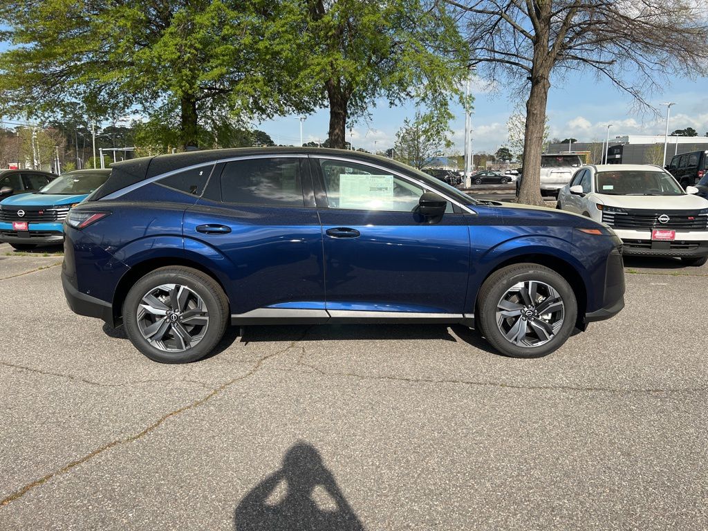 2025 Nissan Murano SL photo 3
