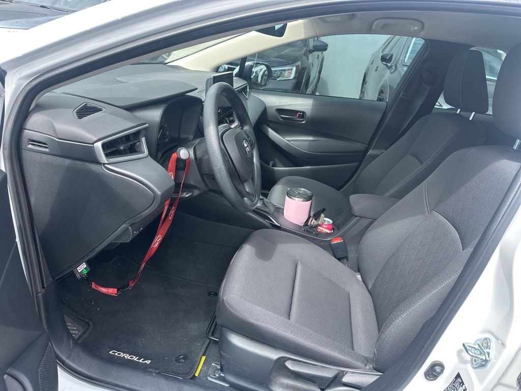 2023 Toyota Corolla LE photo 12