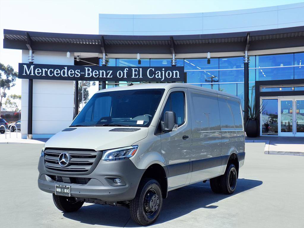 2025 Mercedes-Benz Sprinter Cargo Van Base's photo