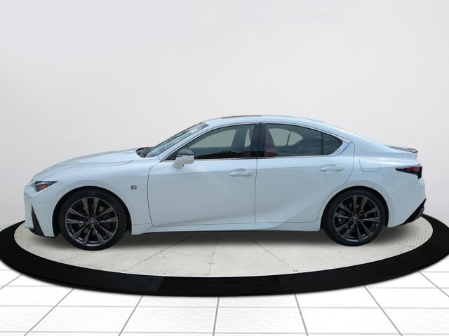 2024 Lexus IS 350 F SPORT photo 7