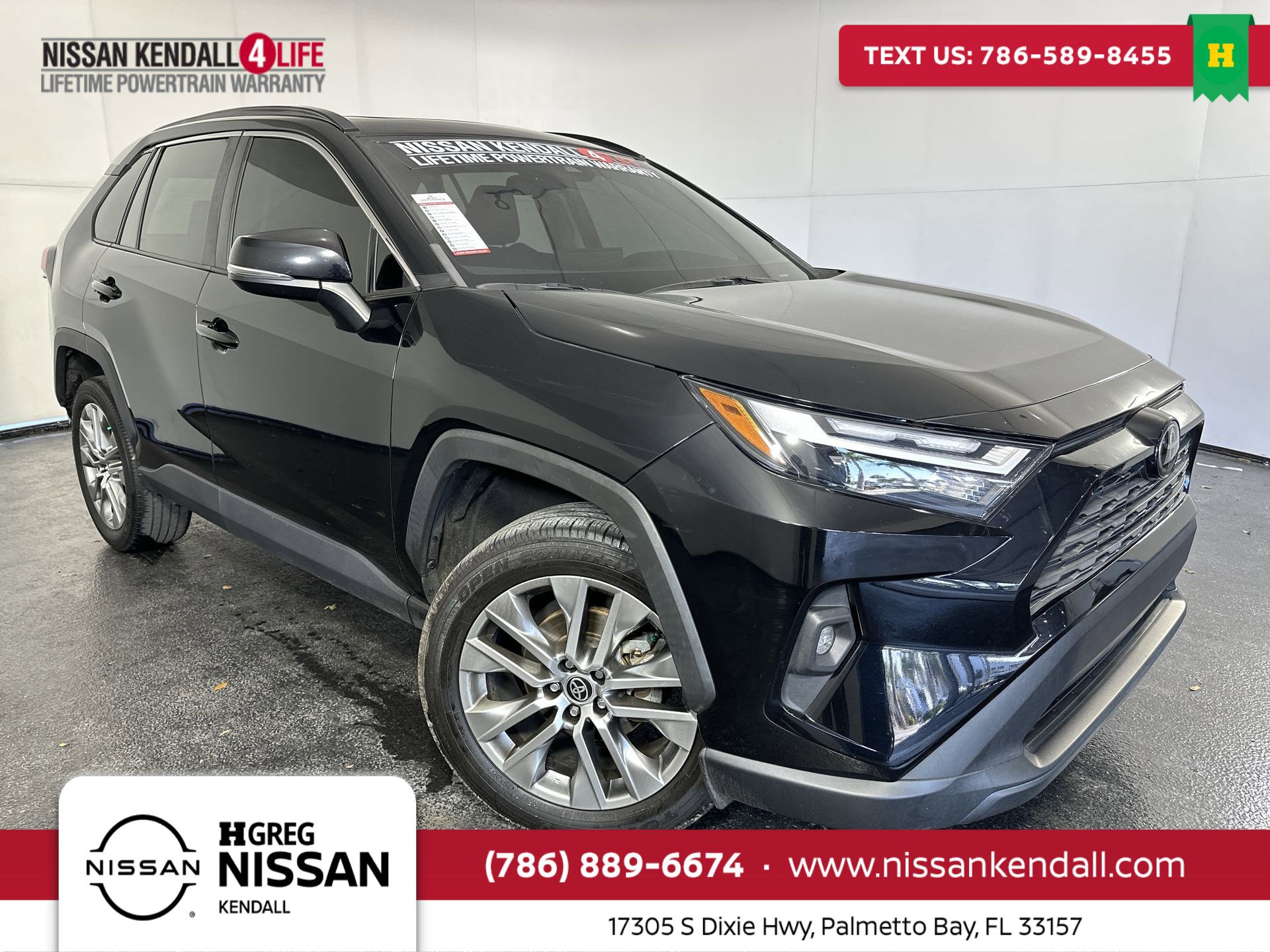 2022 Toyota RAV4 XLE Premium's photo