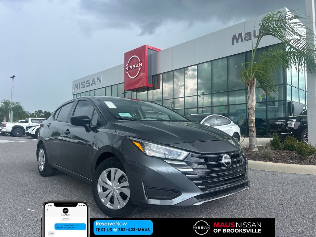 2025 Nissan Versa Sedan S's photo