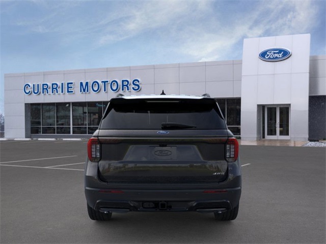 2025 Ford Explorer ST-Line photo 4