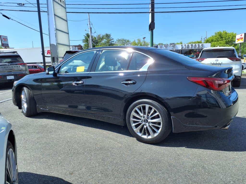 2022 Infiniti Q50 LUXE photo 8