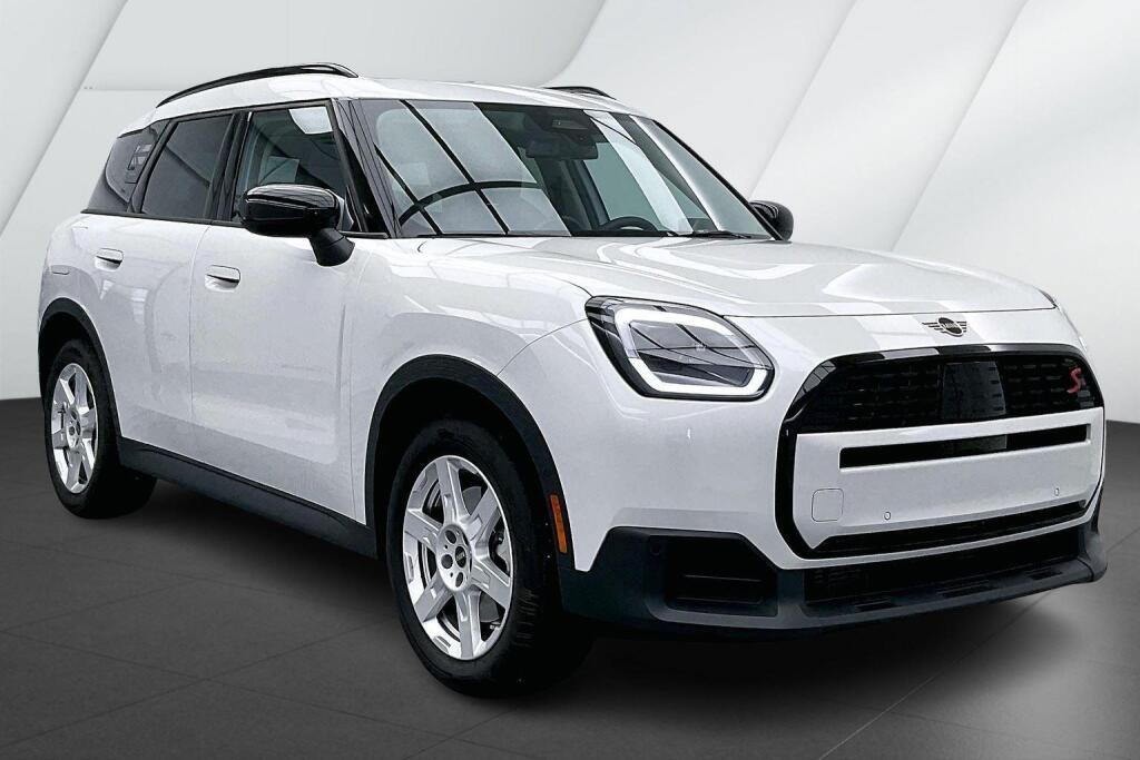 2025 Mini Countryman S ALL4 photo 2