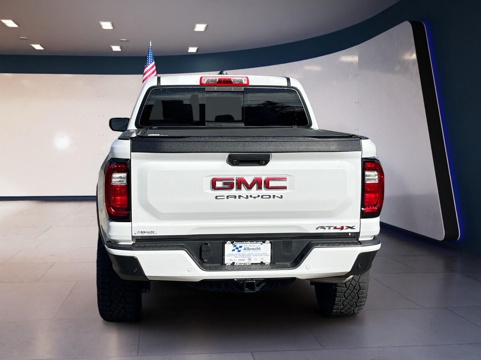 2023 Gmc Canyon AT4X photo 2