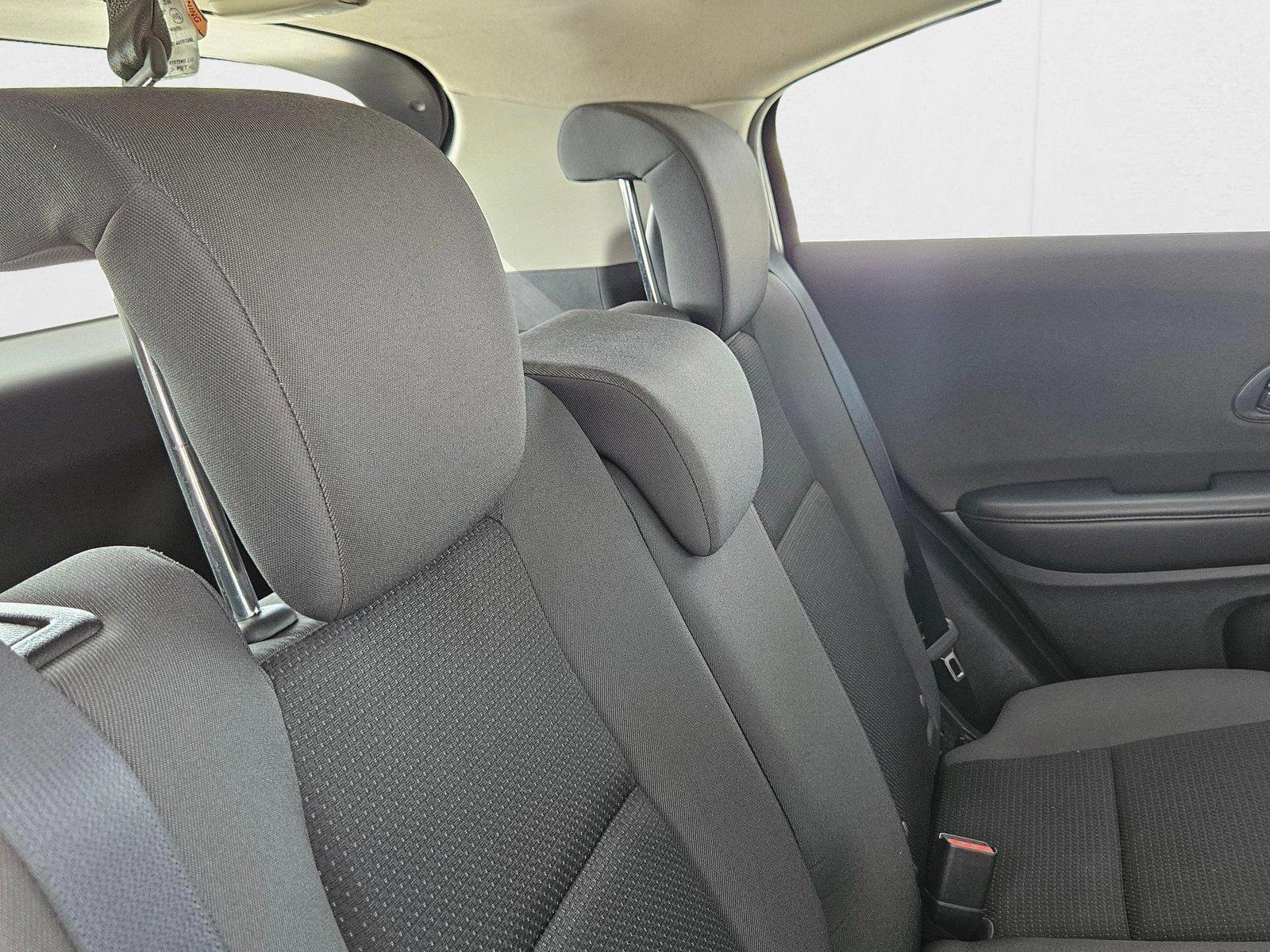 2021 Honda HR-V LX photo 15