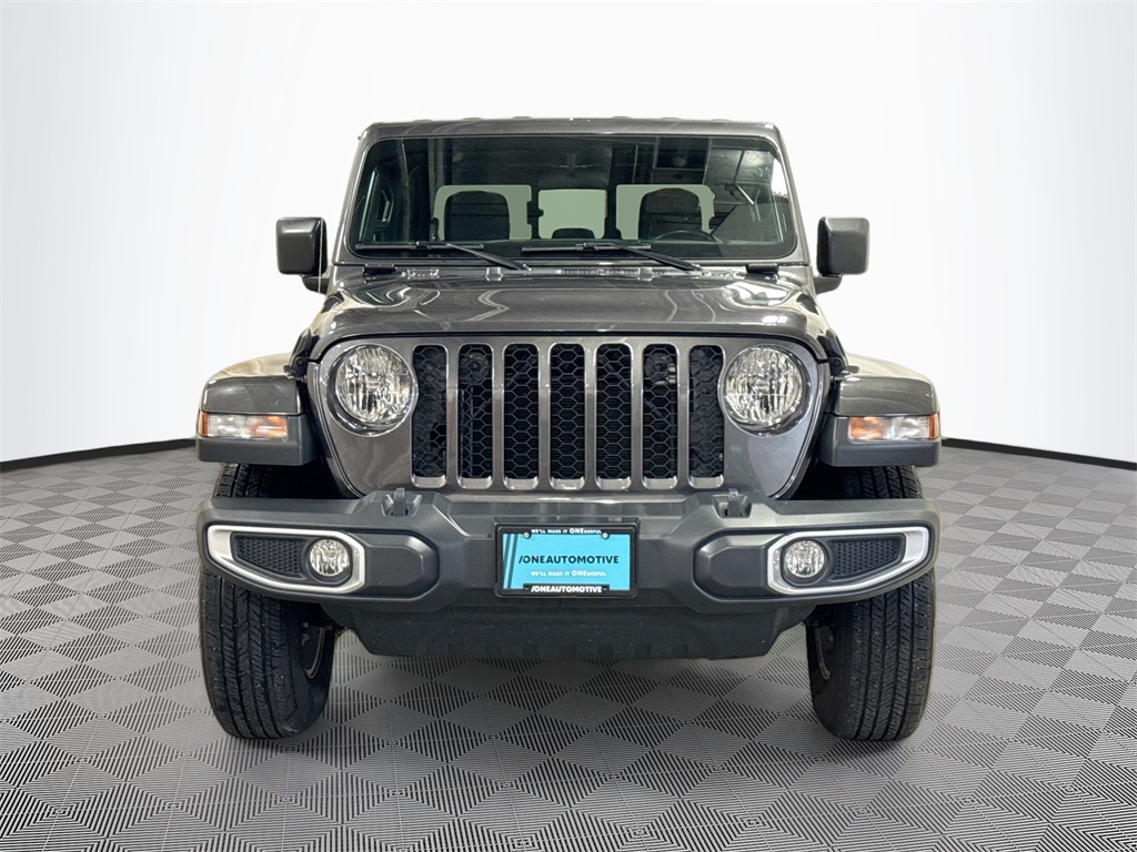 2021 Jeep Gladiator Sport photo 2