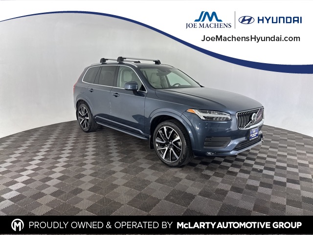 2021 Volvo XC90 Momentum