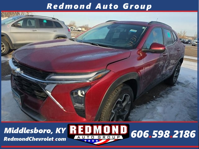 2024 Chevrolet Trax LT's photo