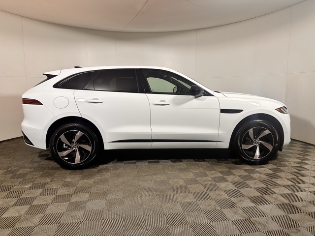 2026 Jaguar F-PACE P250 R-Dynamic S photo 4