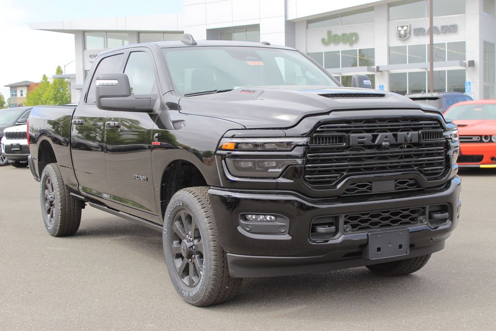 2025 Ram 2500 Laramie photo 4