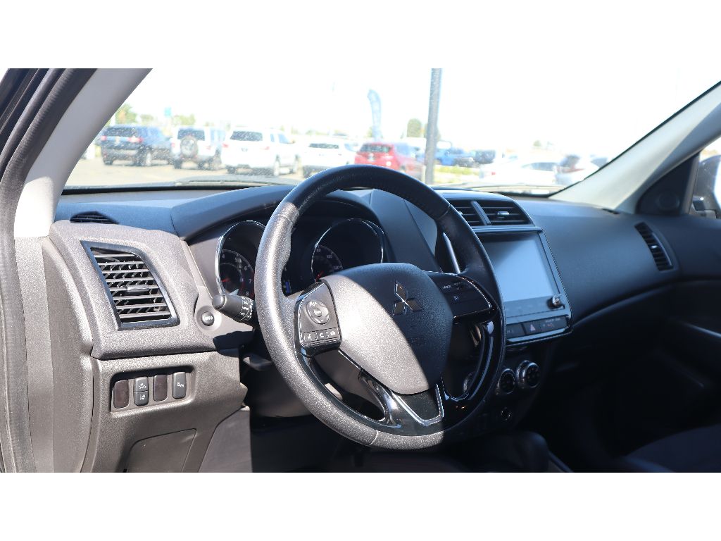 2024 Mitsubishi Outlander Sport ES photo 7