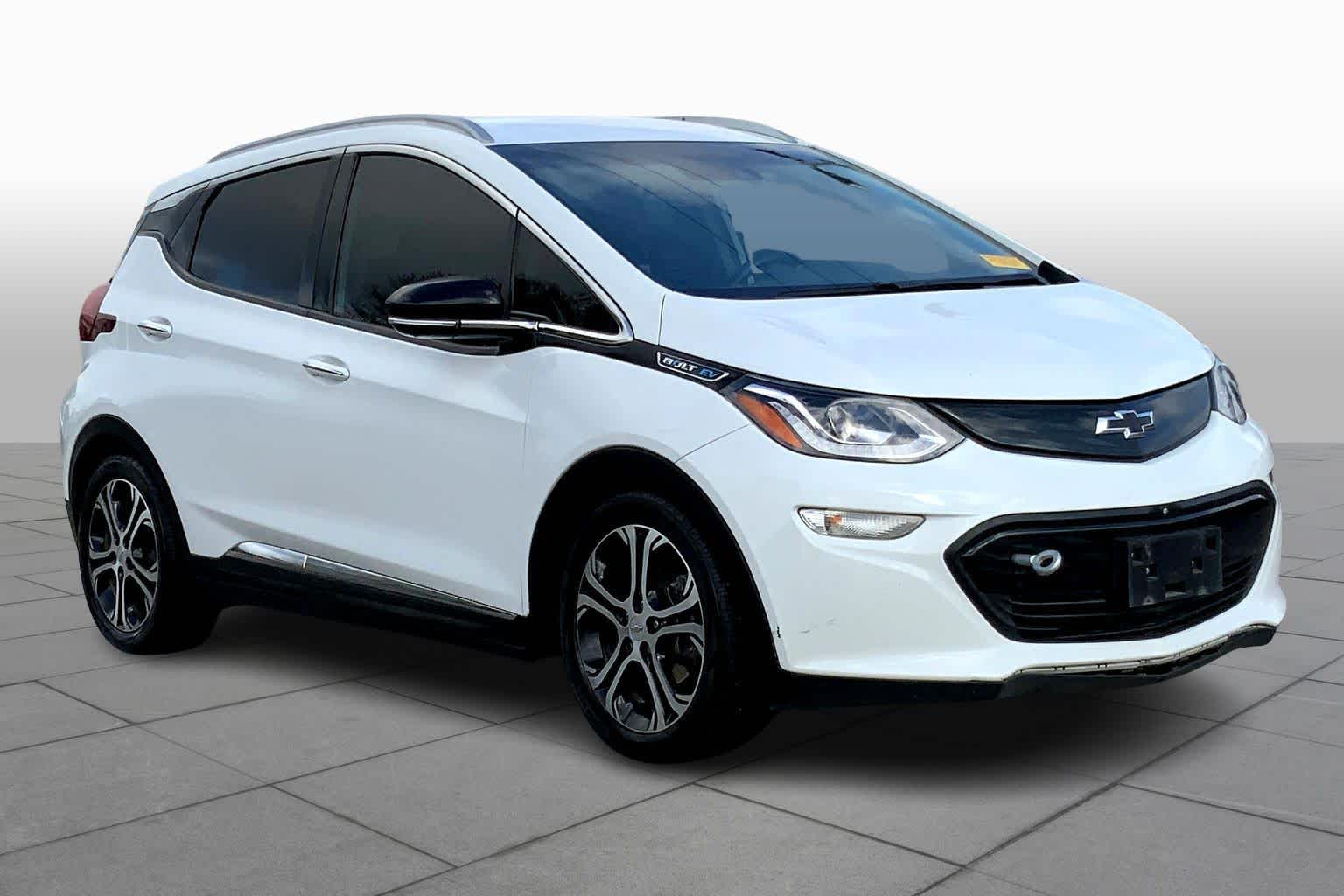 Certified 2018 Chevrolet Bolt EV Premier with VIN 1G1FX6S02J4135781 for sale in Rockwall, TX