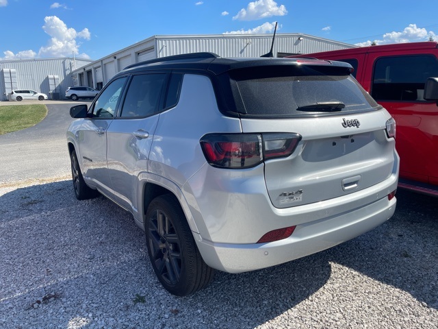 2024 Jeep Compass Limited photo 3
