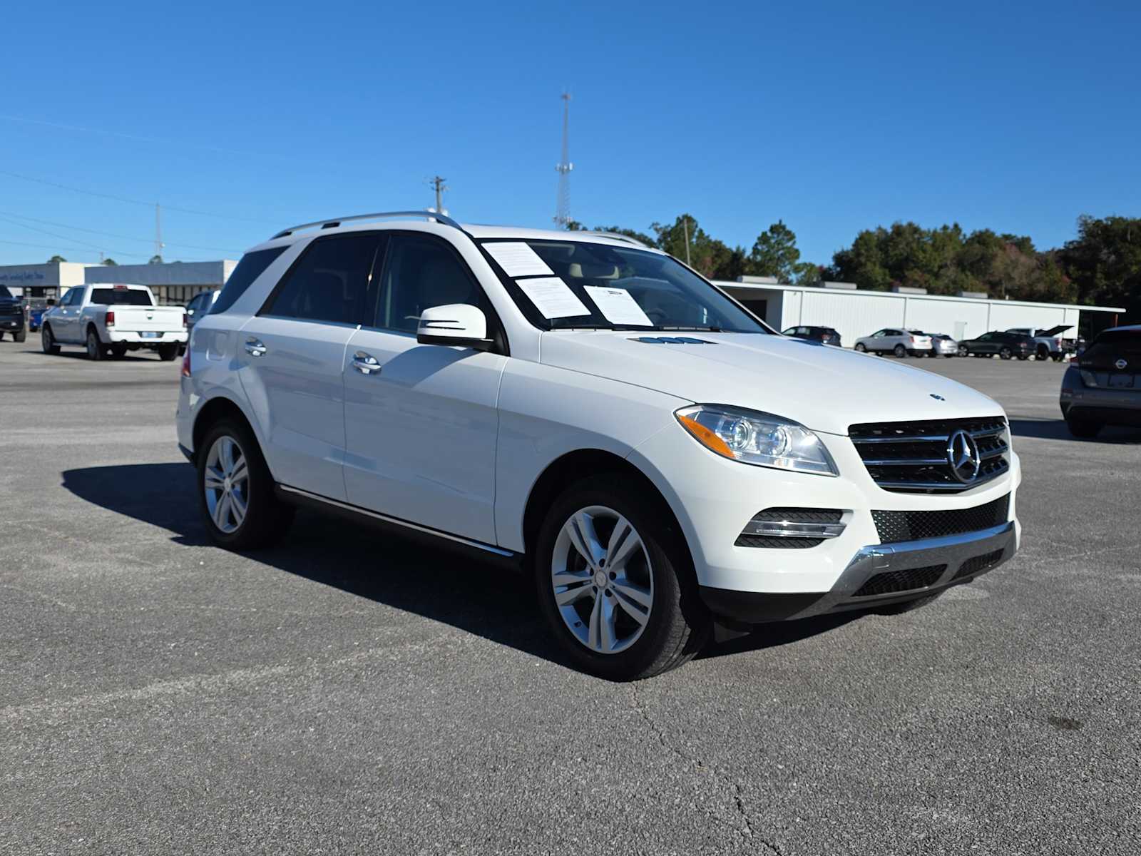 2014 Mercedes Benz ML 350 4MATIC photo 2